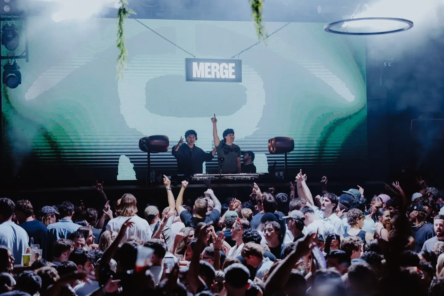 Merge crowd, photo 16